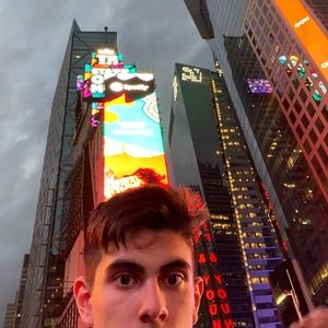 Meet your Posher, Gavin